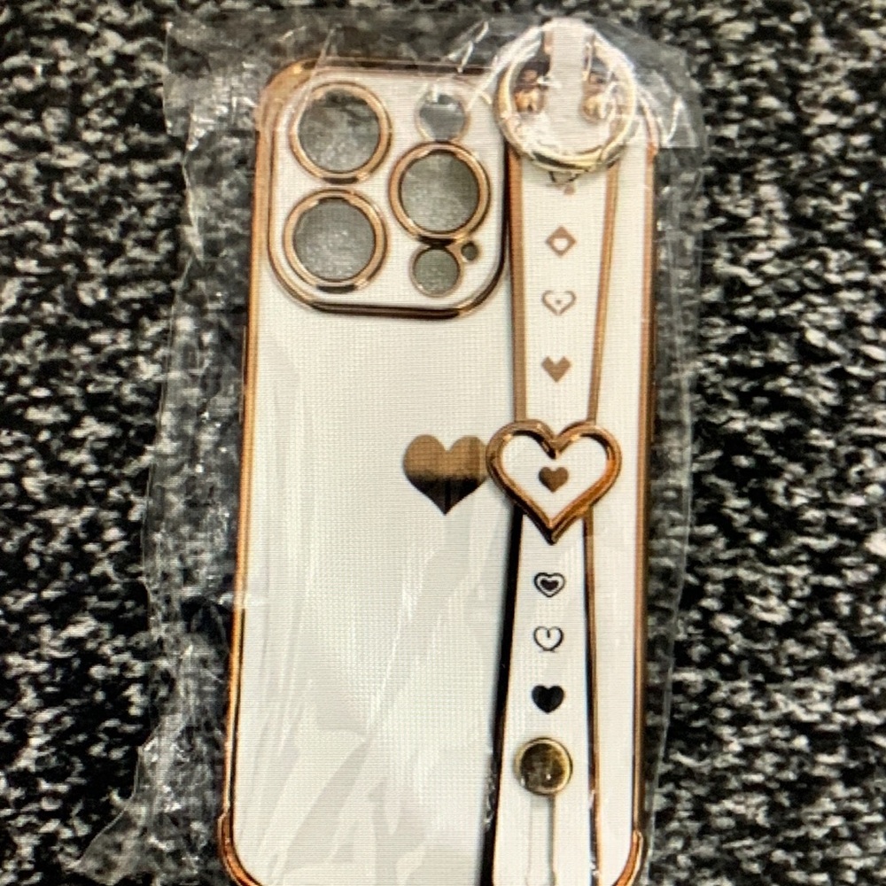 Elegant White and Gold Heart Phone Case